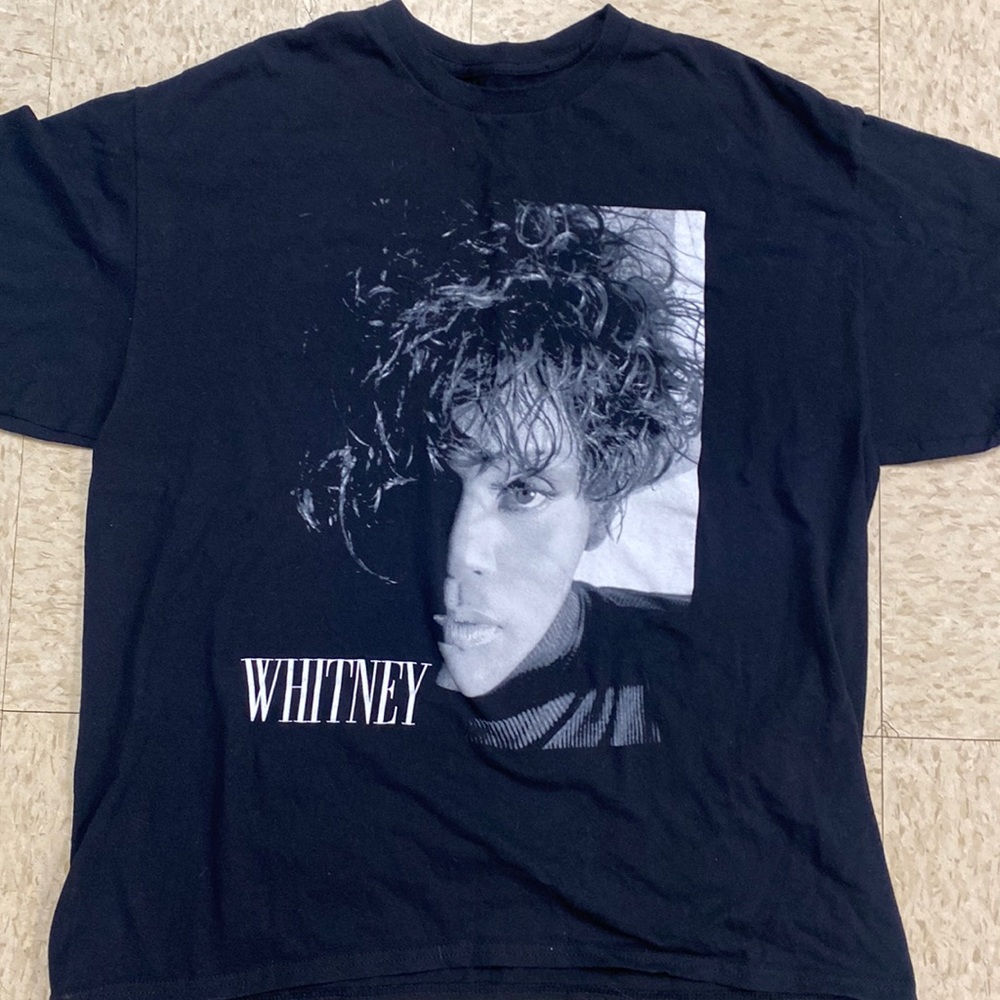 OhWhitney .... the greatest of them all...sz XL